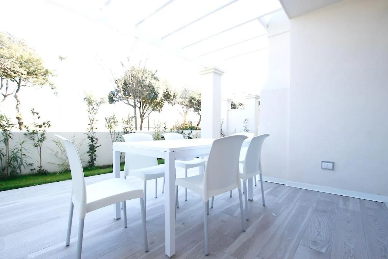 Village Le Tropezien - Home Immobiliare Jesolo